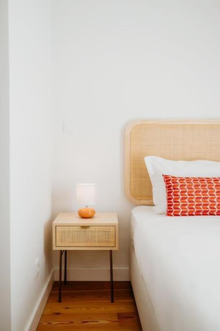 Lisbon Orange House - Beautiful Two-Bedroom Apartment 1D Экстерьер фото