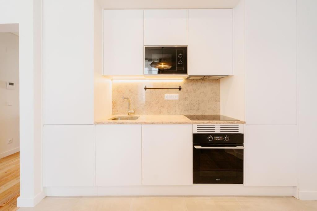 Lisbon Orange House - Beautiful Two-Bedroom Apartment 1D Экстерьер фото
