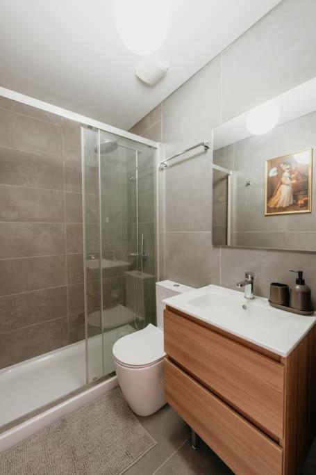 Lisbon Orange House - Beautiful Two-Bedroom Apartment 1D Экстерьер фото