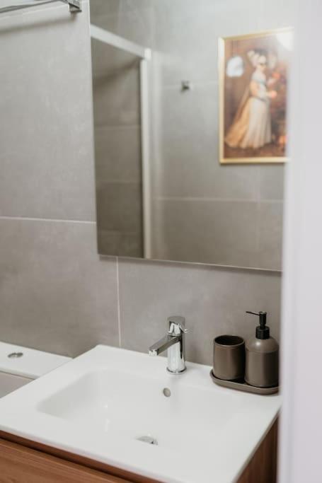 Lisbon Orange House - Beautiful Two-Bedroom Apartment 1D Экстерьер фото